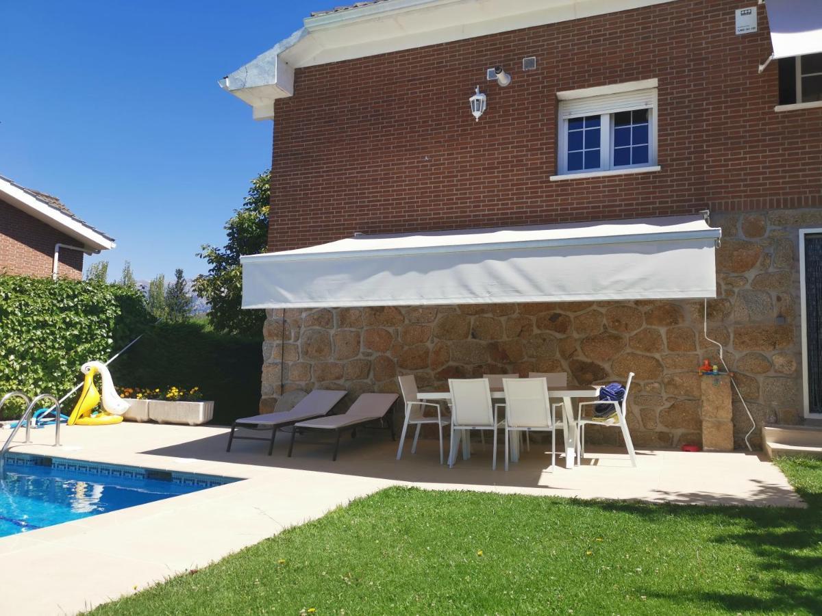 Casa Bellavista Becerril Villa Becerril de la Sierra Luaran gambar